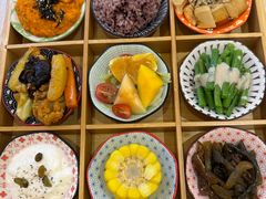 -轻蔬不用等·素食(江苏路店)