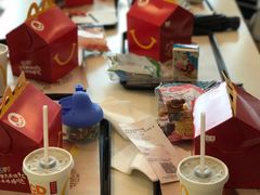 -麦当劳(龙洞店)