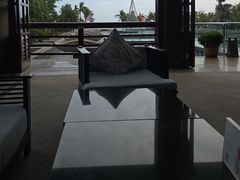 -亚龙湾喜来登·美景台大堂吧