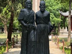 -汇龙潭
