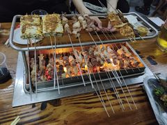 -老广烧烤(骆驼山康馨园店)