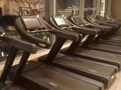 -W Fitness 威尔仕健身(北京英皇集团中心店)