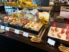 -圣丰索菲特·2 On 988 Café 自助餐厅
