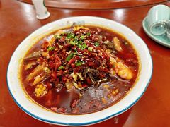 重庆毛血旺-六和聚传统烤鸭.天津菜(和平店)