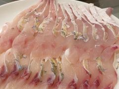 -正能量脆肉鲩火锅