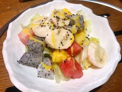 藜麦鲜果色拉-赤坂亭·M9和牛烧肉·铁板烧(合肥万象城店)
