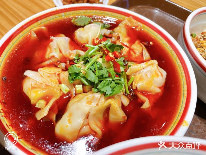 八二小区抄手(龙湖上城天街店)图片