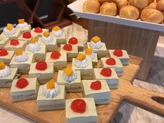 -筠咖啡西餐厅(上海国展宝龙丽筠酒店)