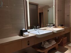 -青岛天瑞星空酒店