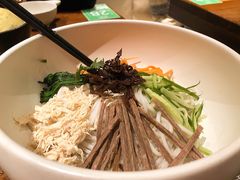 鸡丝凉米线-云海肴·汽锅鸡·云南菜(美罗城店)