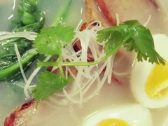 -WOLFGANG PUCK KITCHEN & BAR(迪士尼小镇店)