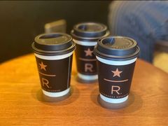 -星巴克臻选(上海虹桥新天地三店)