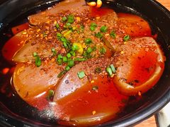 冒鸭血-串门邻居串串火锅(云南南路店)