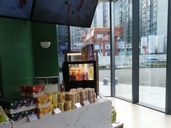 -奈雪的茶(优特汇店)
