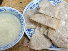 老北京炸灌肠-门框胡同百年卤煮(新街口店)