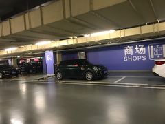 -上海来福士广场-停车场