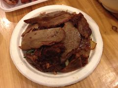 招牌酱牛肉-老班长手工灌汤包老店(东山店)