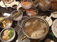 -半岛翡丽海鲜自助餐厅(观风亭店)