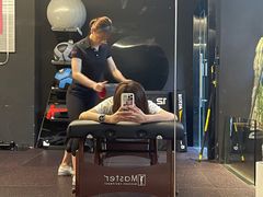 -TOP健身私教工作室(侨香店)