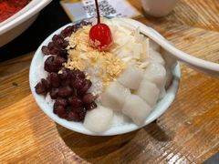 -潮火锅·麻辣牛肉火锅(观音桥方圆·LIVE店)
