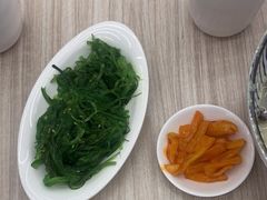 -鲜越鲜鱼粉(财富购物中心店)
