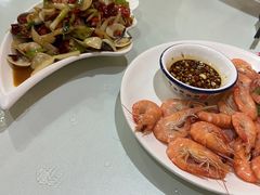 -覃记海鲜美食餐厅