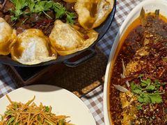 -百味地锅鸡(二店·财校分店)