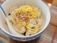 -笑来喜馄饨小笼工坊店(湖滨街店)