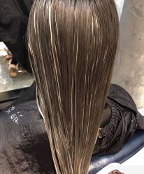-东秀护肤造型