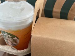 -星巴克(大庆让胡路万达广场店)