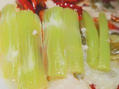 酸菜鲈鱼-江渔儿酸菜鱼(东二环泰禾店)
