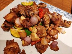 -云海肴·汽锅鸡·云南菜(天山百盛优客店)