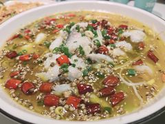 赛里木湖沸腾鱼-阿娜尔·新疆菜(万科未来中心店)
