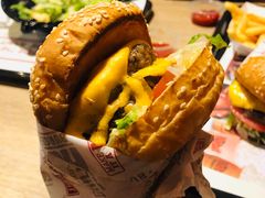 -The Habit Burger Grill 哈比特汉堡(复兴soho店)
