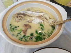 上汤河豚-溱湖八鲜菜馆