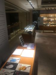 -北京七彩云南翡翠珠宝旗舰店(月坛店)