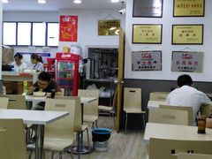 大堂-鸡鸣汤包(广东路店)