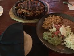 -Pistolera Mexican Cantina女枪手墨西哥餐厅(碧云路店)