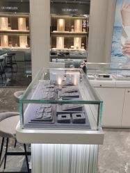 -潮宏基(万象城店)