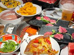-享遇.锅姥姥牛排海鲜自助(小寨店)
