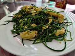 -壹阁胡羊焖饼(特色小吃街店)
