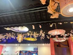 -老街烧烤大排档·地道湖北菜·龙虾馆(汉口火车站店)