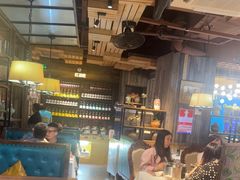 -领鲜活海鲜榴莲自助火锅(东门店)