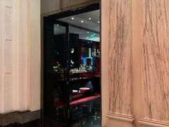 -Salon de The de Joel Robuchon(外滩18号店)