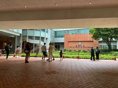 -香港大学