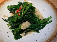 -纳鲁孜·新疆特色餐厅(上海悦荟广场店)