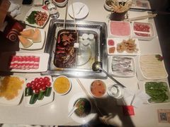 -海底捞火锅鲜切牛肉主题店(长寿路店)
