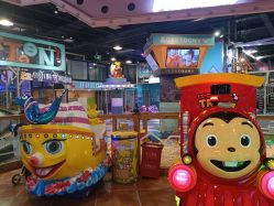 -卡通尼乐园(龙湖六合天街店)
