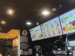 -麦当劳(深圳北站高铁店)