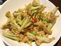 小炒有机菜花-Local泰莲庭(虹鳟鱼店)